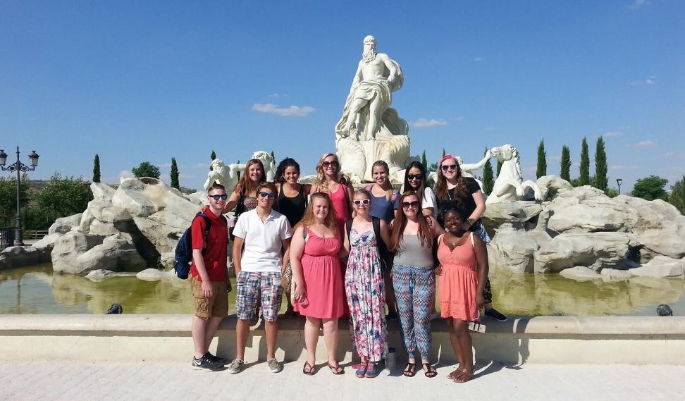 意大利留学, 一群BGSU意大利语辅修学生在这门以文化为基础的课程中享受出国留学之旅.