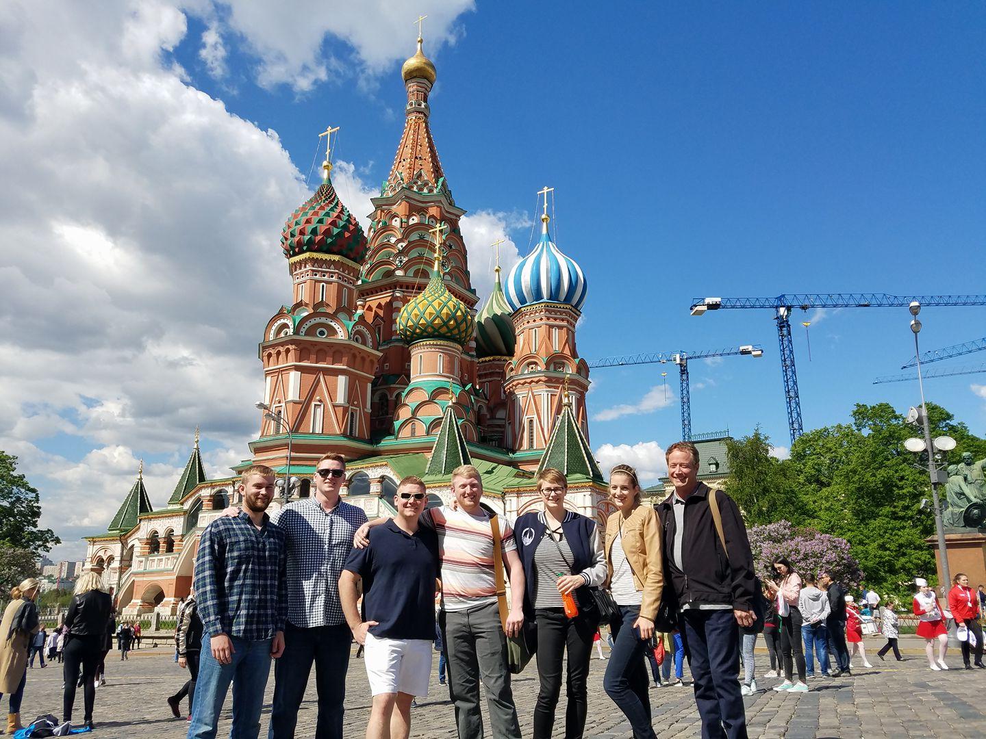 BGSU俄语专业的学生有机会到莫斯科和圣彼得堡留学. 彼得堡.